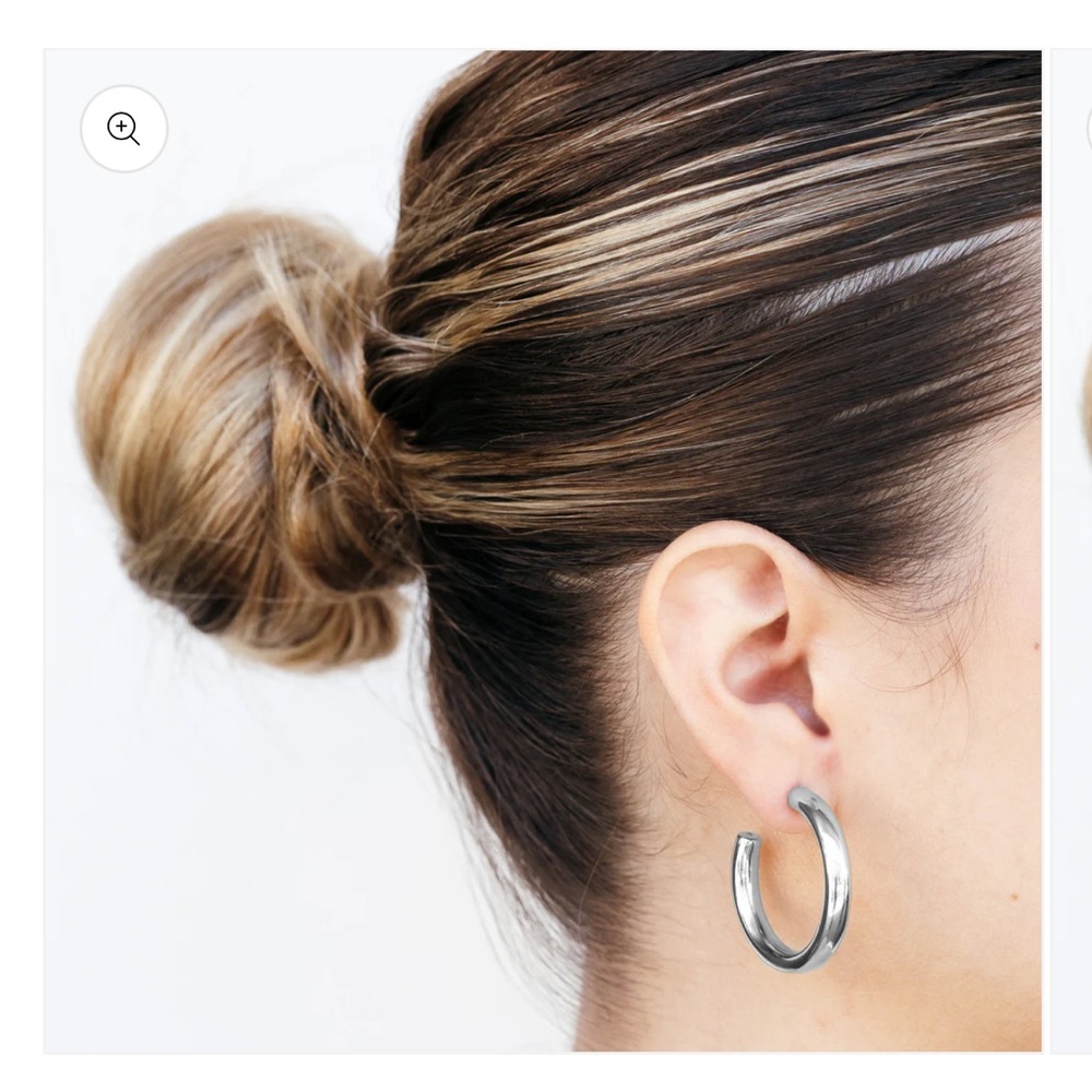 Mini Michelle silver hoops